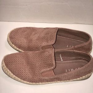 Women’s Esprit Rose Gold Loafer Shoes, size 8